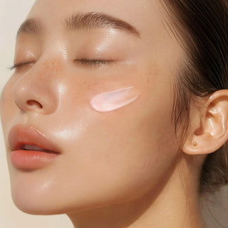 Artless Glow Base  SPF 50+/PA++++ 1.35 fl.oz (40ml)