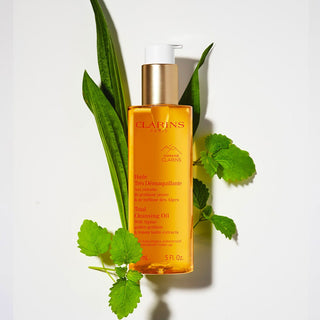 Clarins Total Cleansing Oil With Alpine Golden Gentian And Lemon Balm Extracts