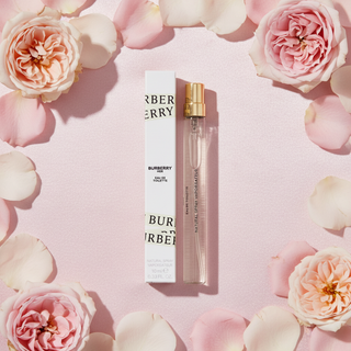 Burberry Her EDT - rose petals